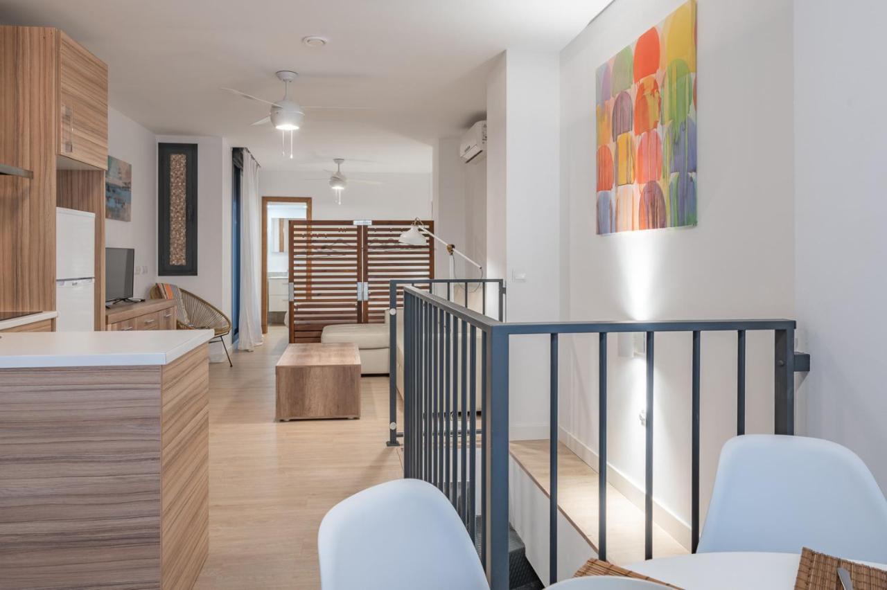 Suite Homes Parras Duplex มาลากา ภายนอก รูปภาพ